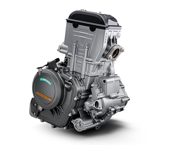 KTM RC 8C 2023 motore