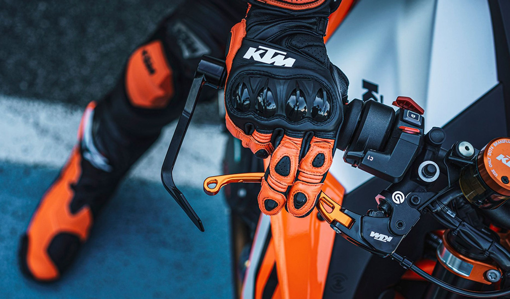KTM 390 Adventure 2025: primi dettagli sulla nuova enduro di media cilindrata