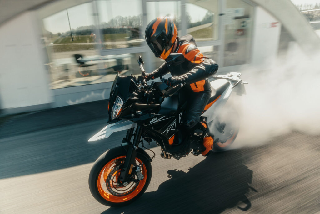 ktm abbigliamento movi torino